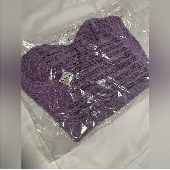 Brand new with tags JLUXLABEL Lavender knit pants + corset top - Picture 5 of 12